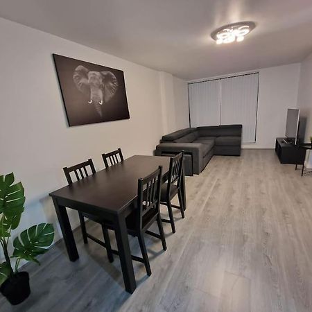 Contemporary City Centre Flat Μπέλφαστ Εξωτερικό φωτογραφία