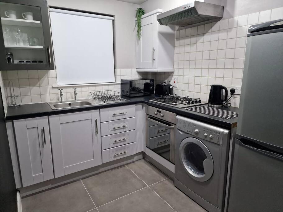 Contemporary City Centre Flat Μπέλφαστ Εξωτερικό φωτογραφία